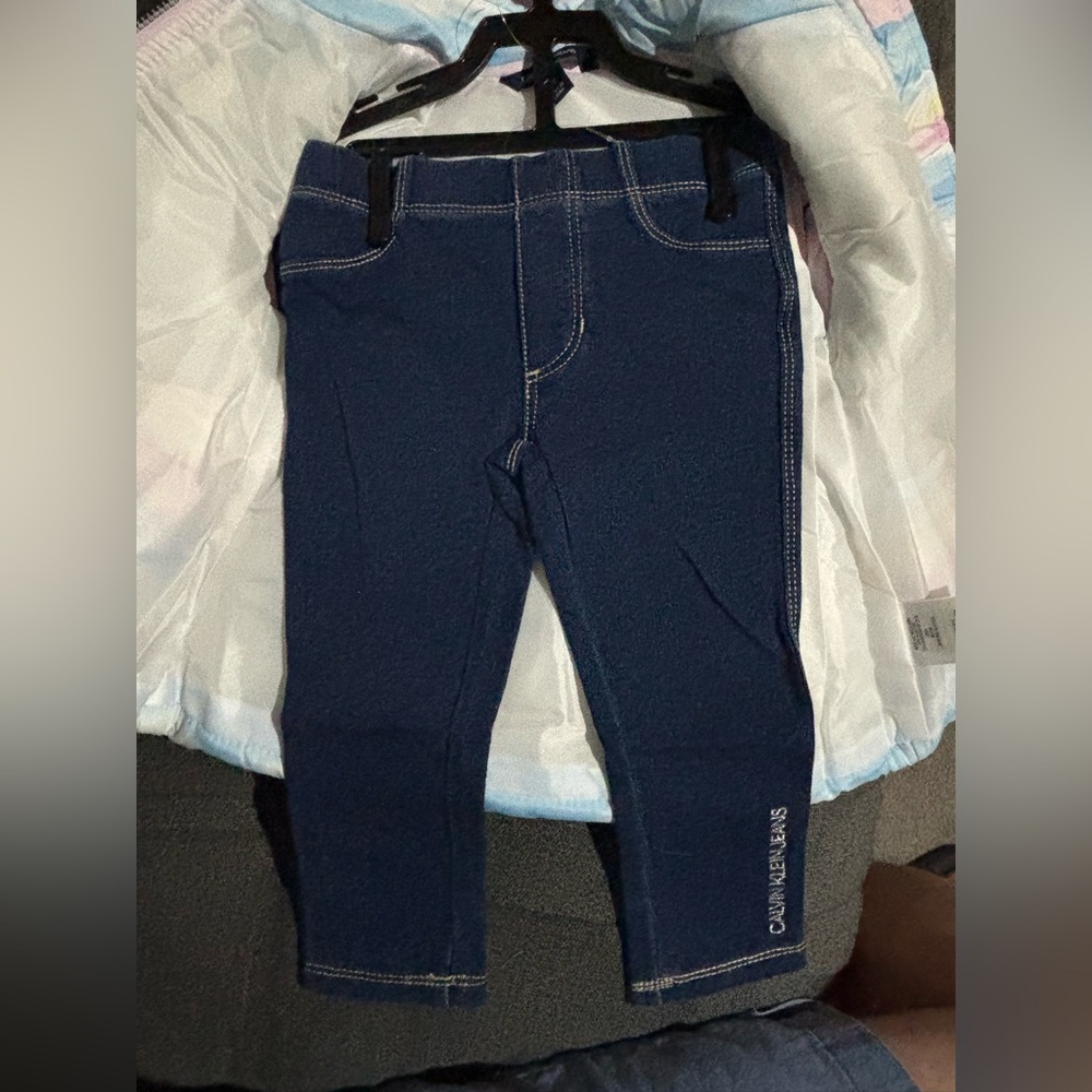 Calvin Klein 3 Piece Set - Vest, Shirt, and Jeans NWT - Picture 4 of 5